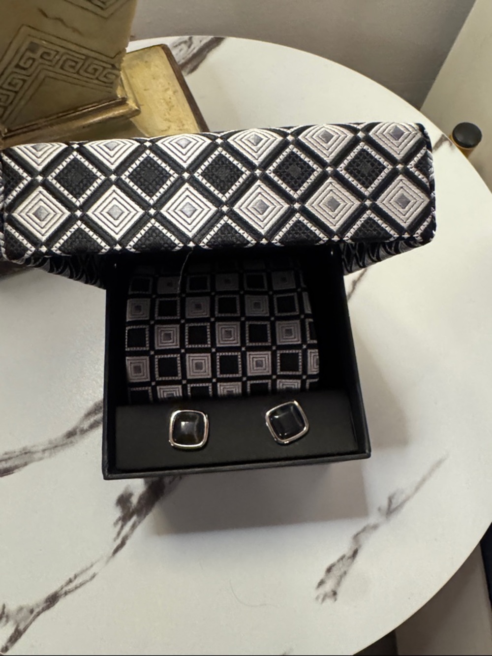 Alexander Julian Black and Silver Square Cuff Links with Geometric Pocket Square